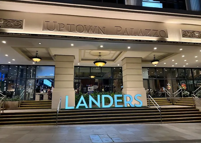 Brand New Unit In Uptown Bgc With Balcony 55 Inch Smart Tv And 300mbps Wifi, With Workspace, Beside Landers, Near Uptown Mall And Mitsukoshi Mall * Manila