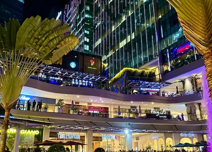 Apartment Brand New Unit In Uptown Bgc With Balcony 55 Inch Smart Tv And 300mbps Wifi, With Workspace, Beside Landers, Near Uptown Mall And Mitsukoshi Mall Manila