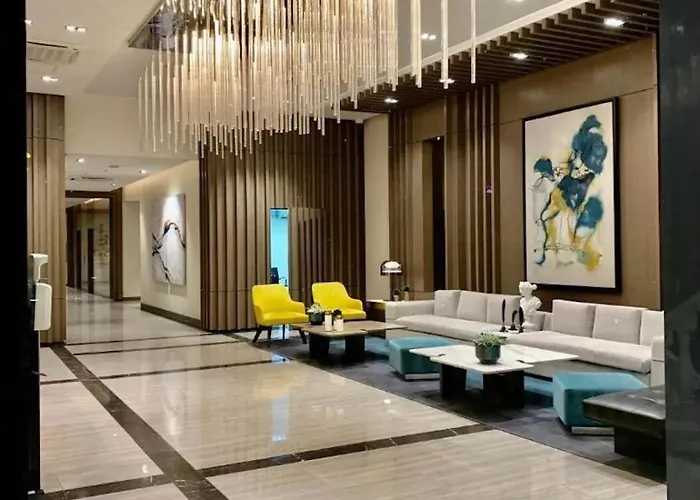 Brand New Unit In Uptown Bgc With Balcony 55 Inch Smart Tv And 300mbps Wifi, With Workspace, Beside Landers, Near Uptown Mall And Mitsukoshi Mall