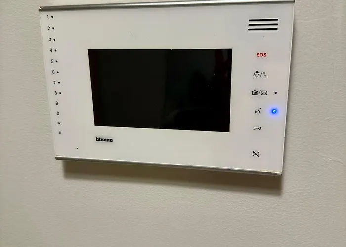 Apartment Brand New Unit In Uptown Bgc With Balcony 55 Inch Smart Tv And 300mbps Wifi, With Workspace, Beside Landers, Near Uptown Mall And Mitsukoshi Mall Manila