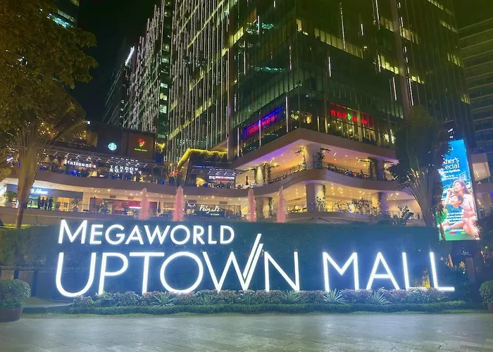Brand New Unit In Uptown Bgc With Balcony 55 Inch Smart Tv And 300mbps Wifi, With Workspace, Beside Landers, Near Uptown Mall And Mitsukoshi Mall * Manila