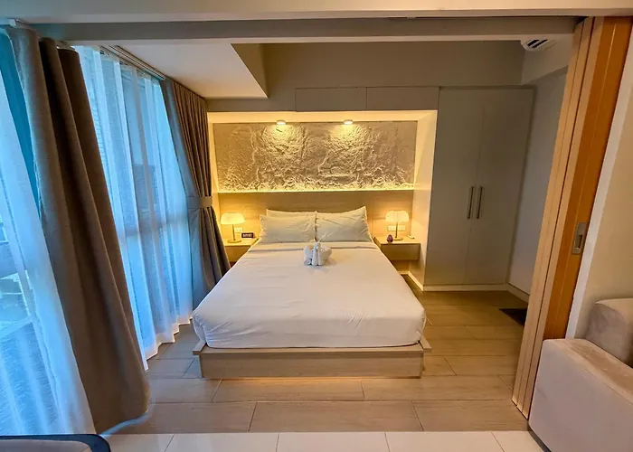 Brand New Unit In Uptown Bgc With Balcony 55 Inch Smart Tv And 300mbps Wifi, With Workspace, Beside Landers, Near Uptown Mall And Mitsukoshi Mall Manila