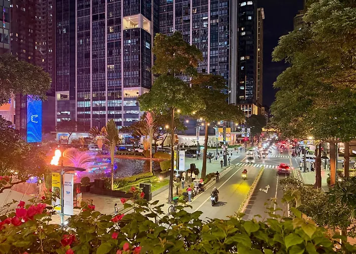 Brand New Unit In Uptown Bgc With Balcony 55 Inch Smart Tv And 300mbps Wifi, With Workspace, Beside Landers, Near Uptown Mall And Mitsukoshi Mall Apartment
